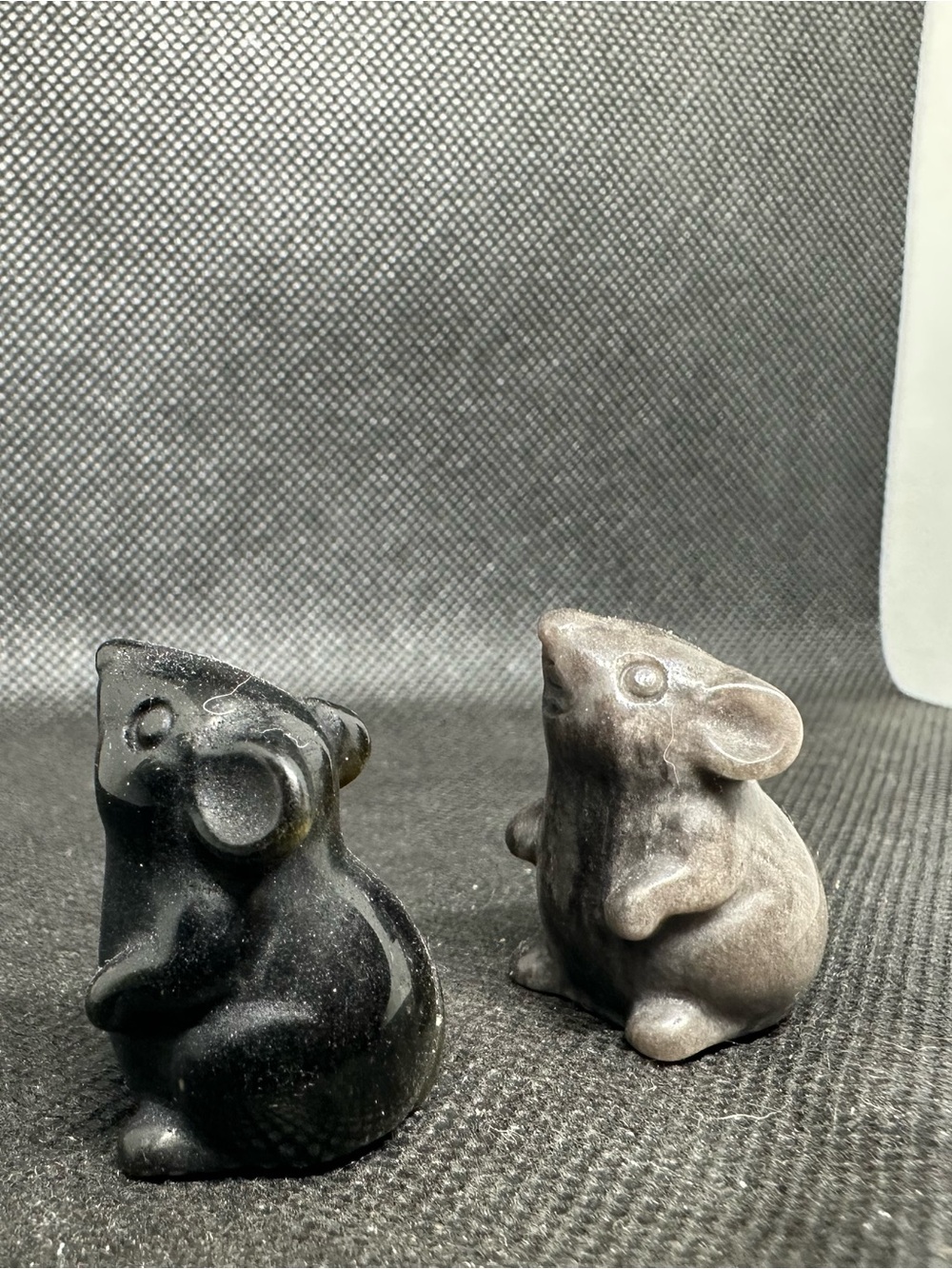 (1)Obsidian Mouse - Picture 6 of 7